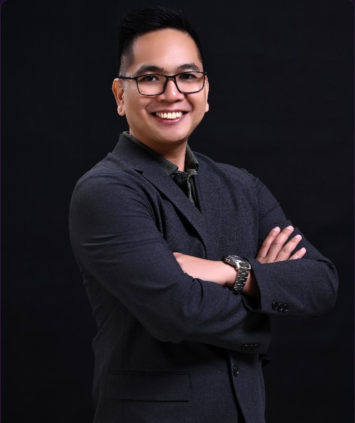 Portrait of Ram Duculan, founder of Radical Media PH